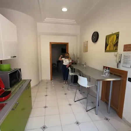 Miss Emily Vesuvio Bed & Breakfast Pollena Trocchia